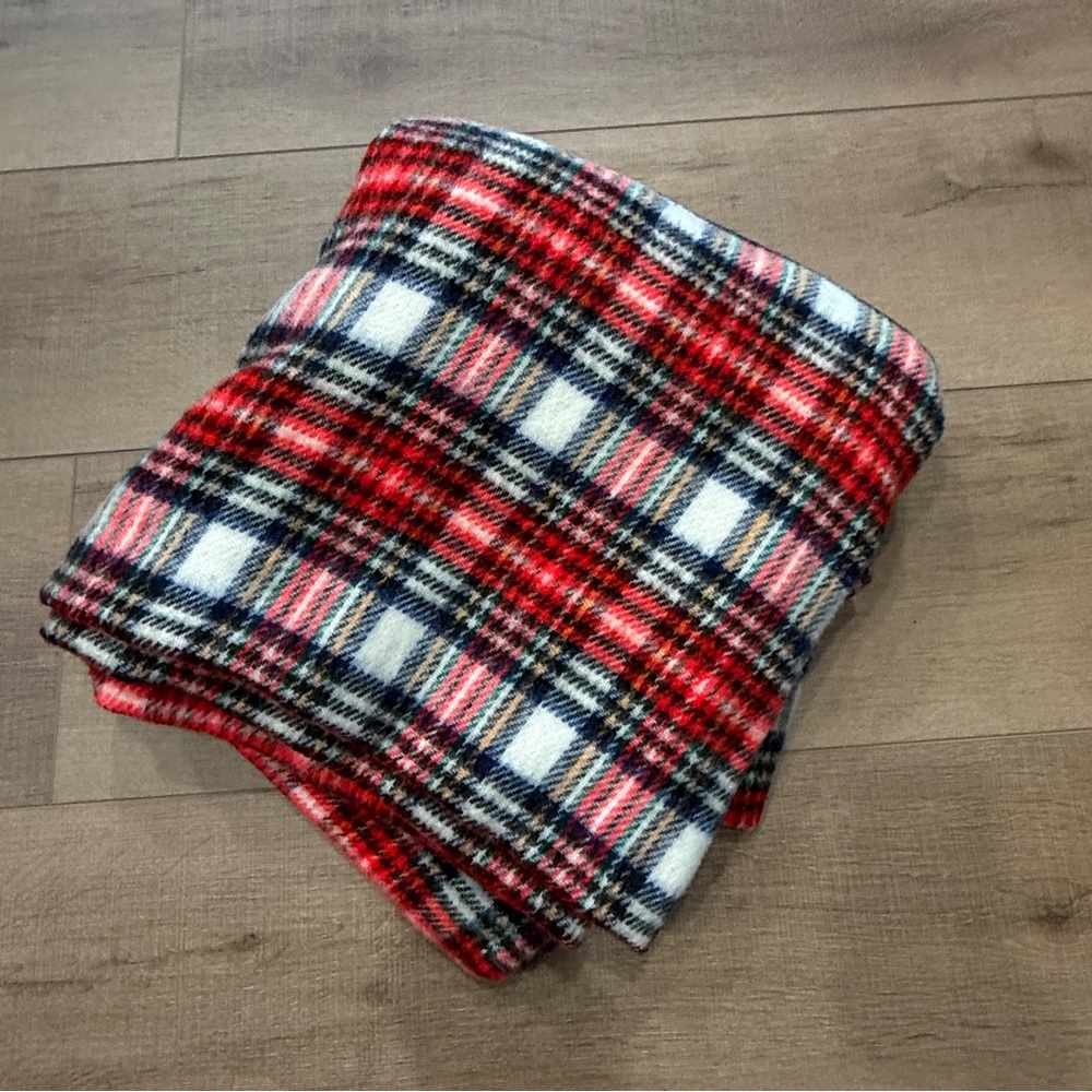 Vintage Tennessee Woolen Mills Red Plaid Stadium Blanket Acrylic USA Snuggle 74” - Picture 12 of 12